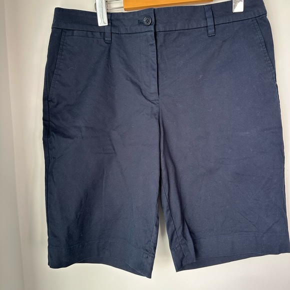 Relaxed Talbots Navy Blue women Chino Shorts Size 10 - Picture 1 of 8